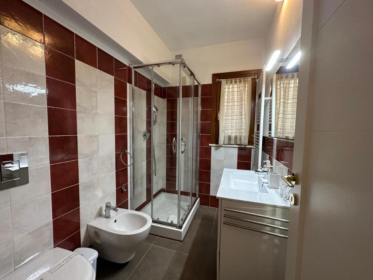 Ng Guest House Il Ris Sassari Eksteriør bilde